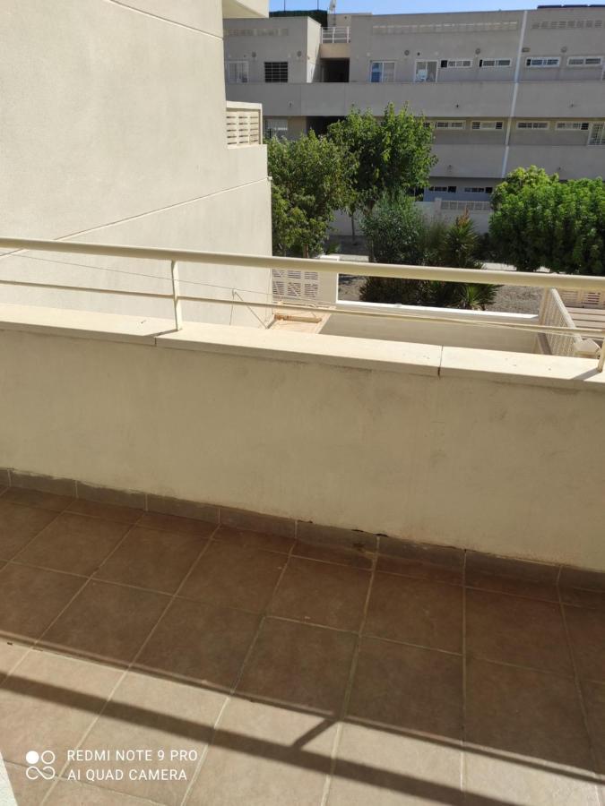 אלמריה Habitaciones En Casa Compartida Retamar מראה חיצוני תמונה