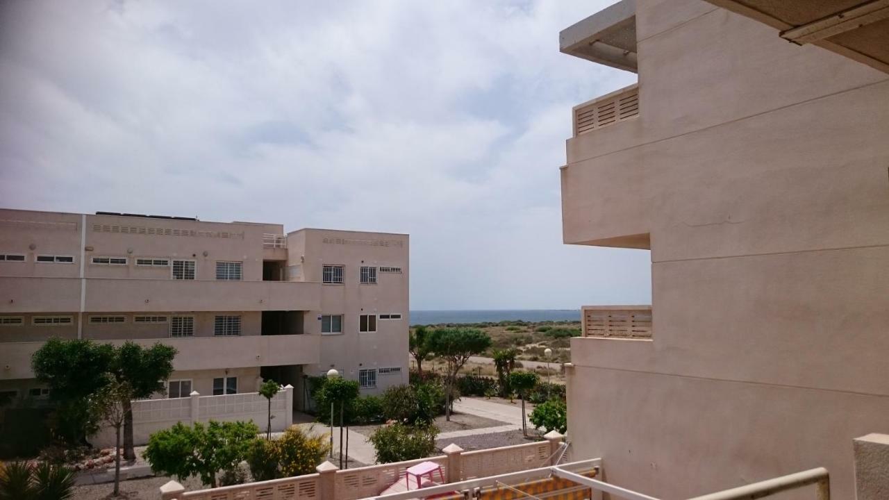 אלמריה Habitaciones En Casa Compartida Retamar מראה חיצוני תמונה